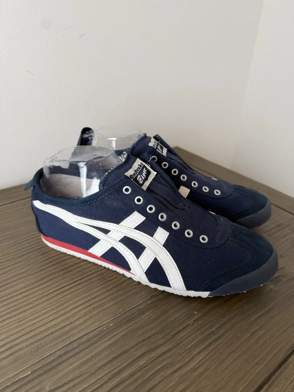 Onitsuka Tiger Mexico 66 Slip-On 1183A360 401 Unisex Shoes Men’s Sz 7.5 Womens 9